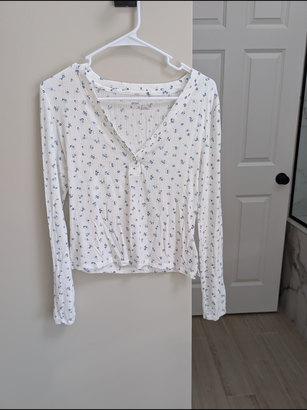 Long Sleeve floral Top Aerie